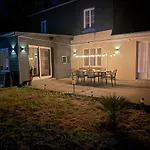 Avec Piscine Chauffee Coeur Du Pays D'auge Vila