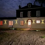 Vila Avec Piscine Chauffee Coeur Du Pays D'auge *