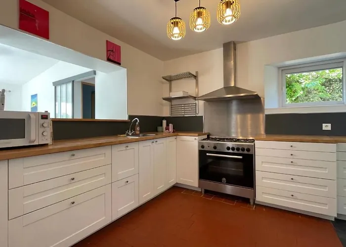 Villa Avec Piscine Chauffee Coeur Du Pays D'auge *